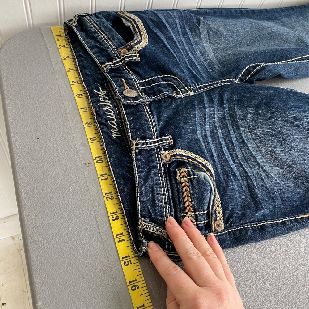 Maurices Womens Y2K Straight Leg Jeans Size 3/4 Short Dark Wash Low Rise Stretch - Picture 9 of 12